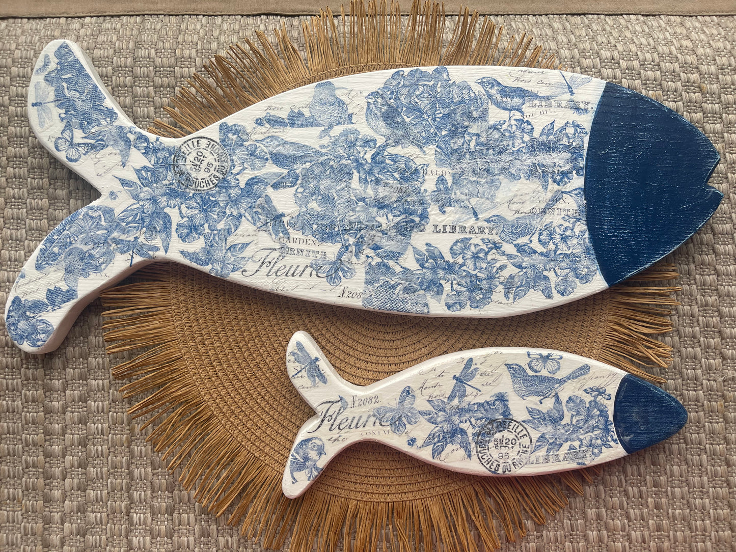 Blue and White Fish - Large